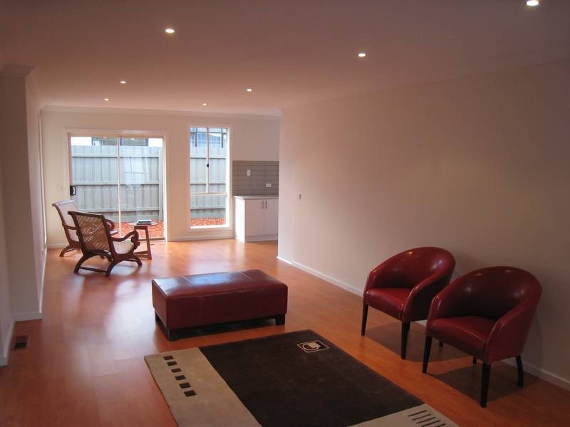 2/1 Lebanon Street, Dandenong VIC 3175