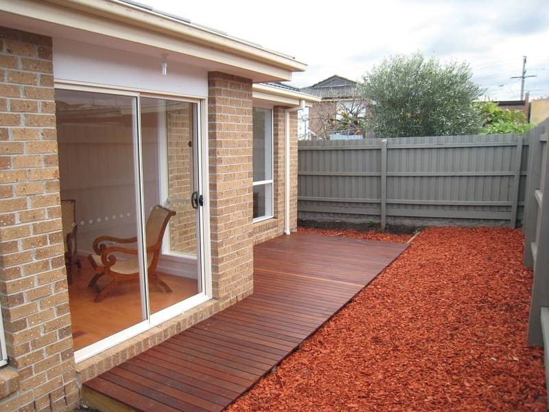 2/1 Lebanon Street, Dandenong VIC 3175