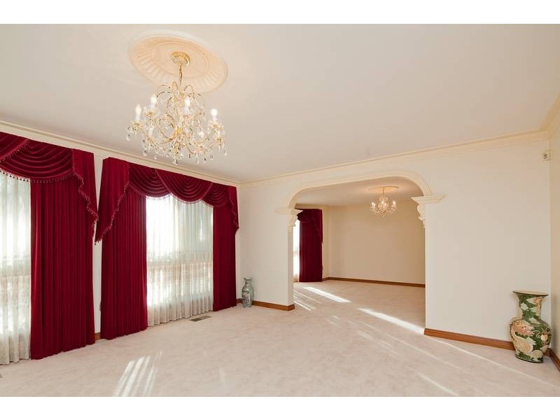 34-36 Fontaine Terrace, Narre Warren North VIC 3804