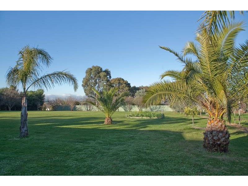 34-36 Fontaine Terrace, Narre Warren North VIC 3804