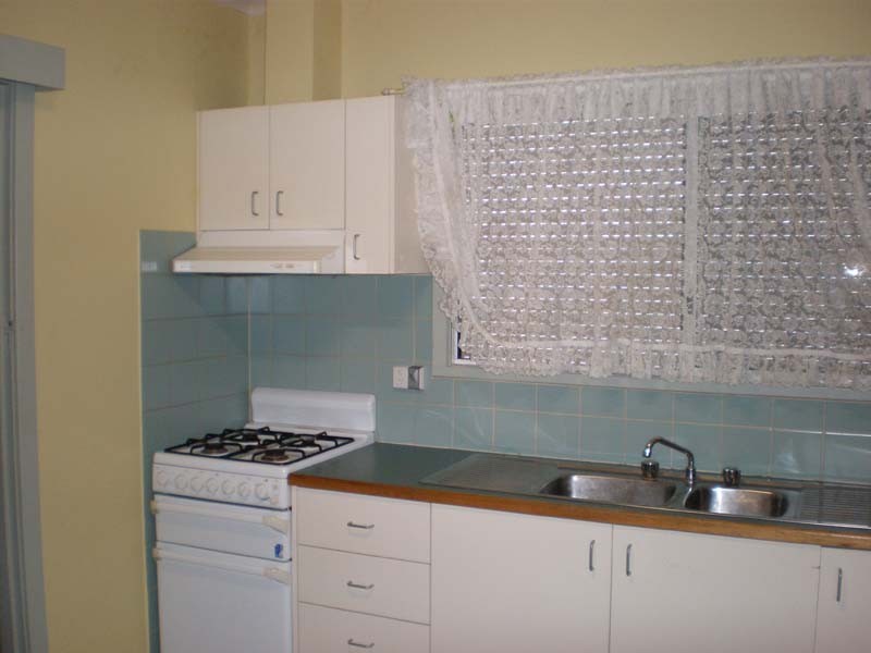 18 Laurel Avenue, Doveton VIC 3177