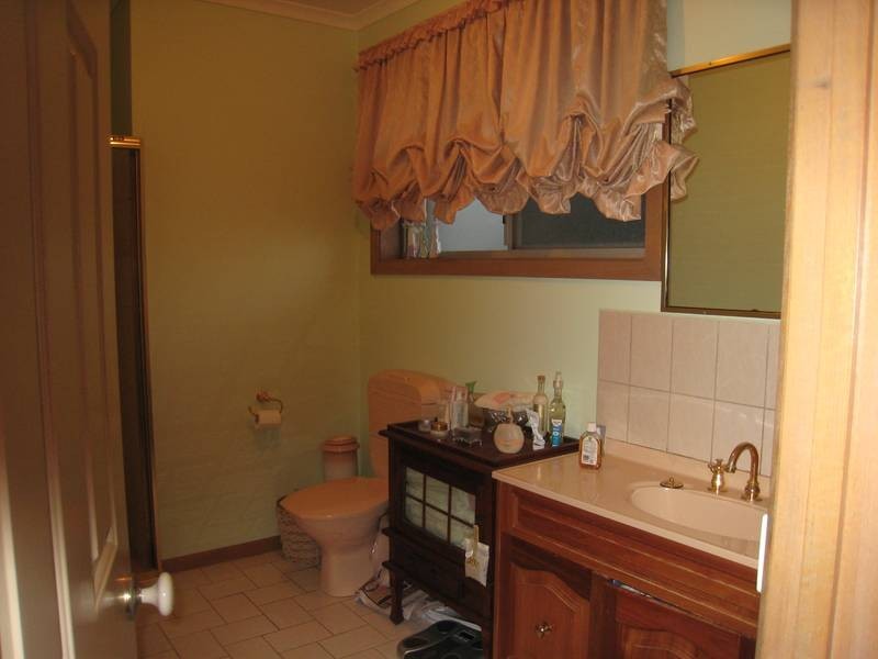 2 Nioka Court, Endeavour Hills VIC 3802