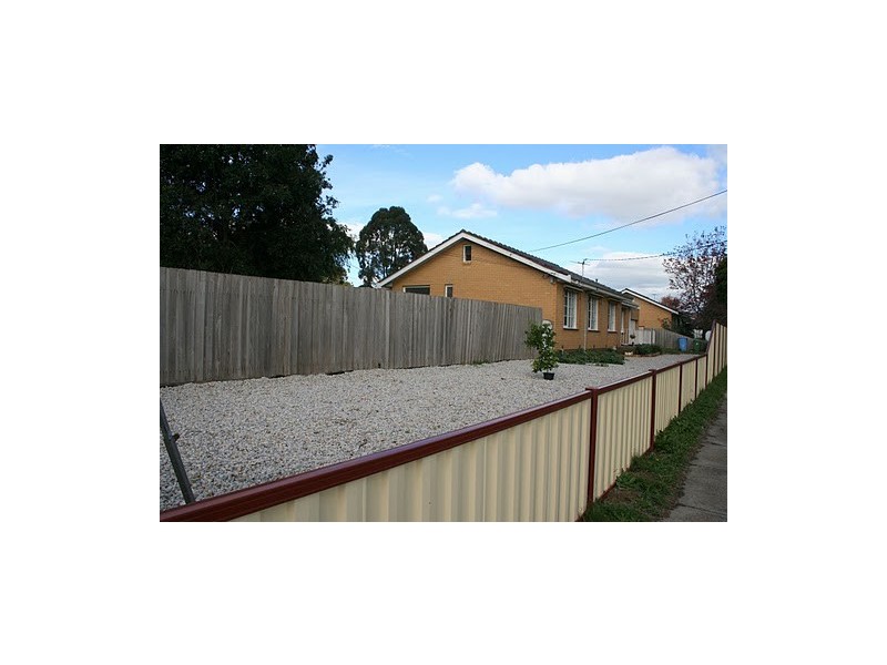 1 Carmen Street, Dandenong VIC 3175