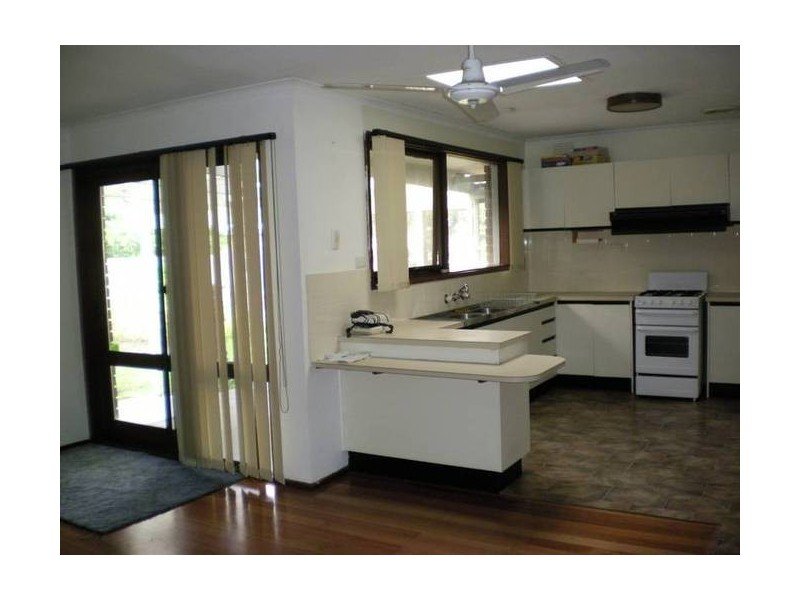 6 Griffiths Court, Dandenong North VIC 3175