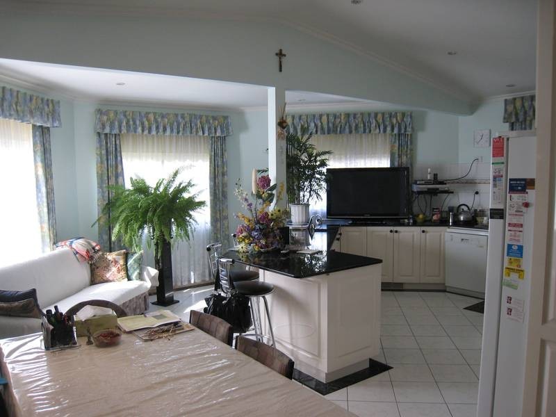 1/4 Easterleigh Court, Dandenong North VIC 3175