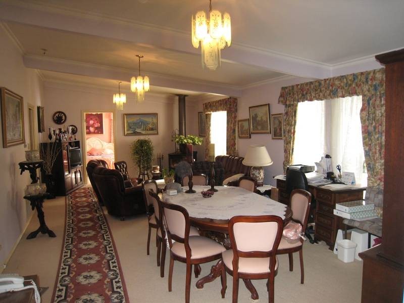 1/4 Easterleigh Court, Dandenong North VIC 3175