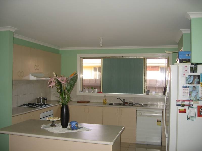 10 Suaad Court, Cranbourne West VIC 3977