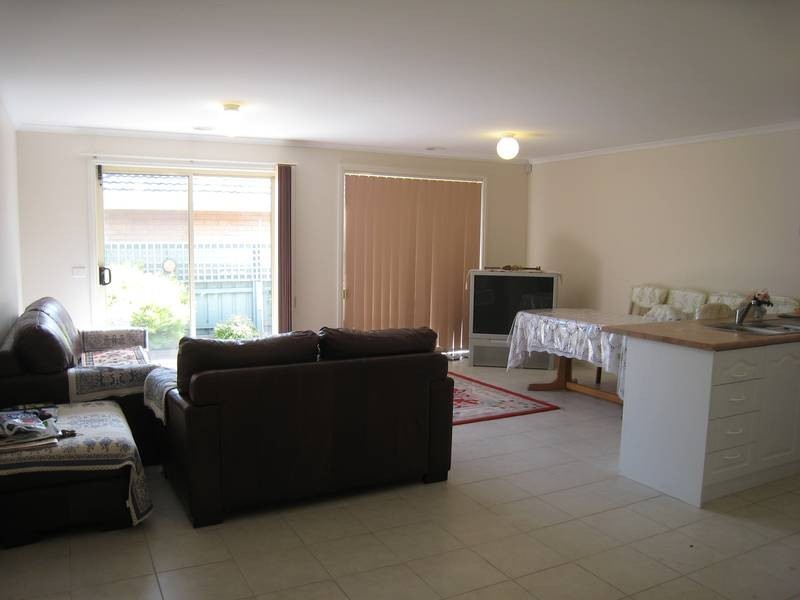 4/85 Jones Road, Dandenong VIC 3175