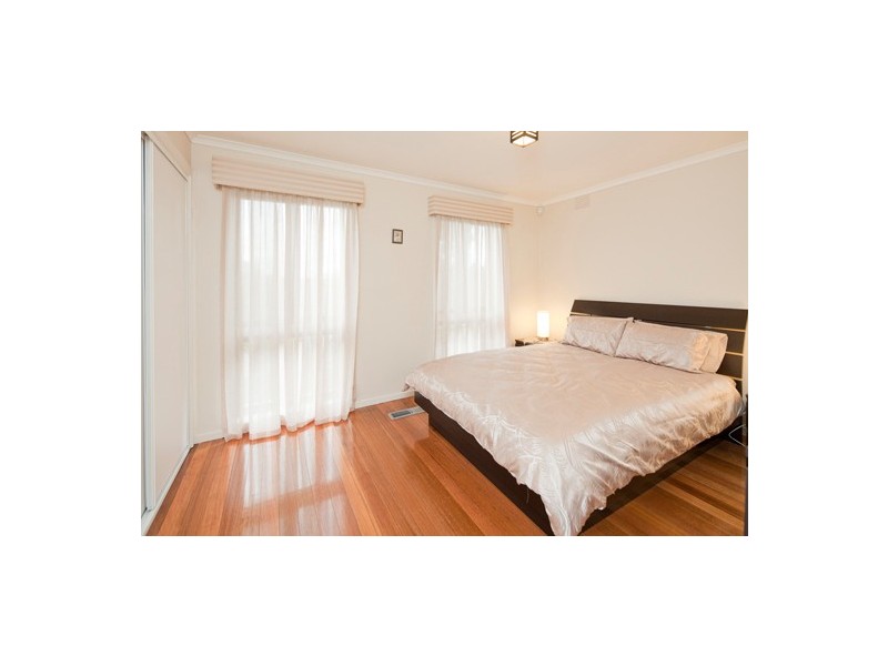 192 Outlook Drive, Dandenong North VIC 3175