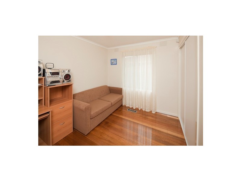 192 Outlook Drive, Dandenong North VIC 3175