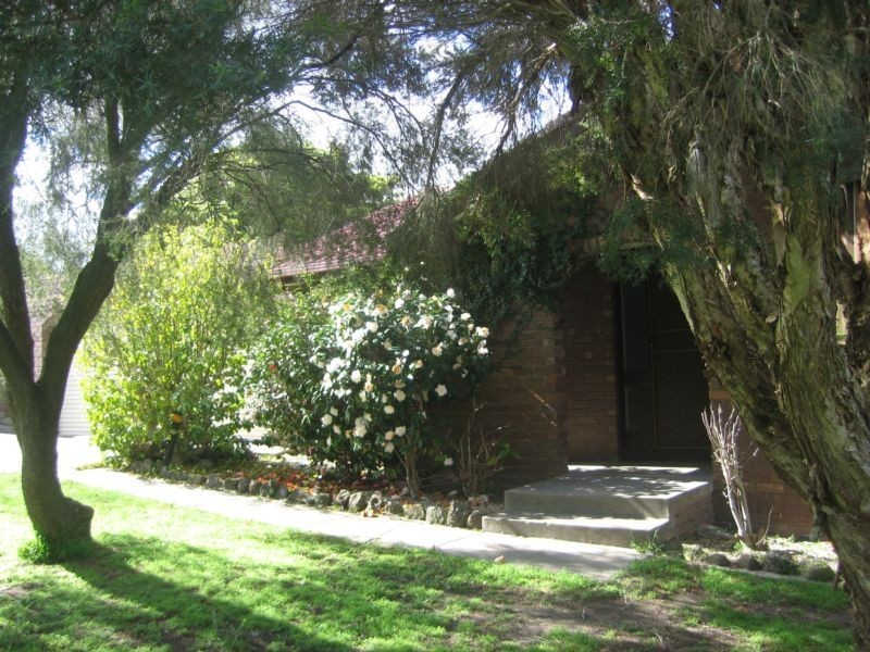 38 Aldridge Street, Endeavour Hills VIC 3802