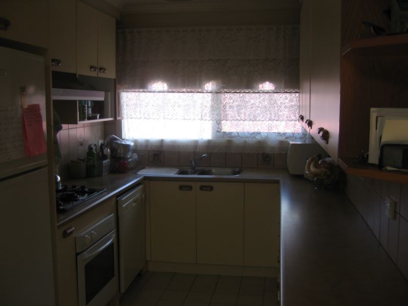 38 Aldridge Street, Endeavour Hills VIC 3802