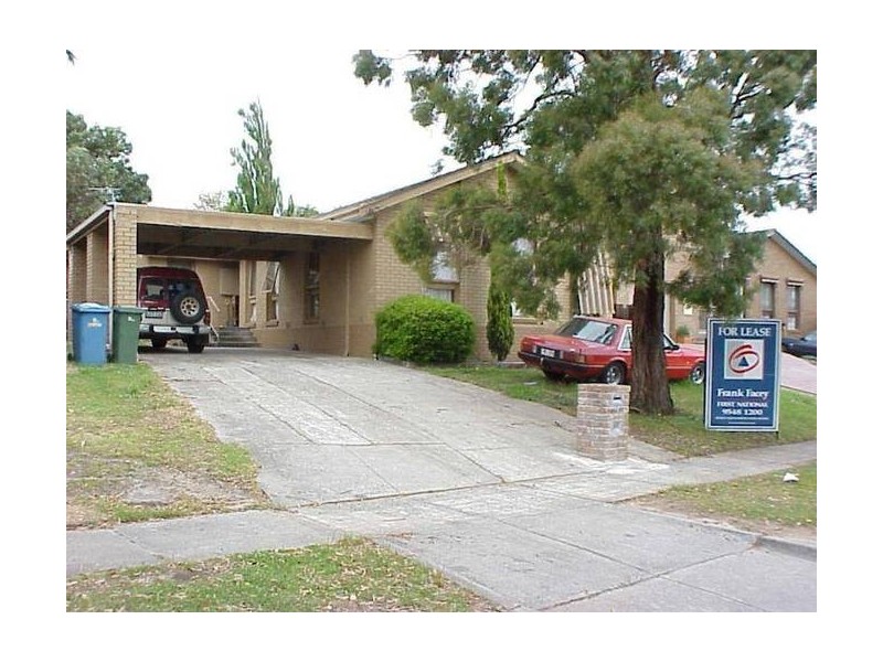 13 Warradale Court, Noble Park VIC 3174