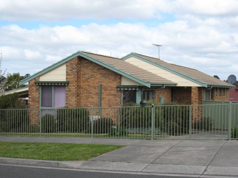 1 Temby Close, Endeavour Hills VIC 3802