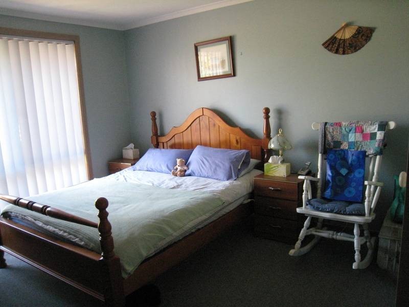 1/56 Arthur Phillip Drive, Endeavour Hills VIC 3802