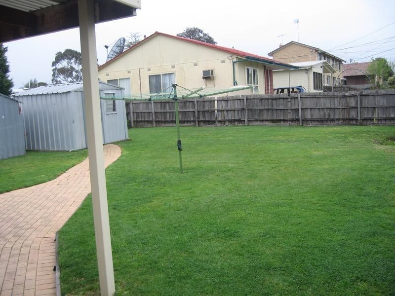 2 Boobyalla Street, Doveton VIC 3177