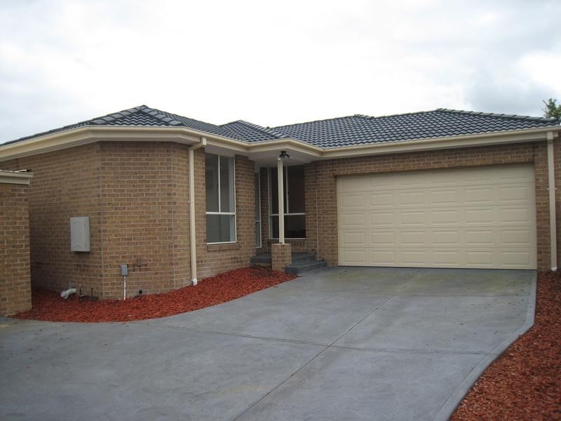 2/1 Lebanon Street, Dandenong VIC 3175