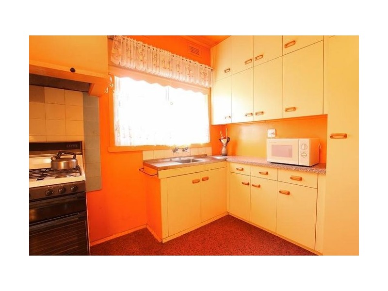 10 Woolert Street, Ashwood VIC 3147