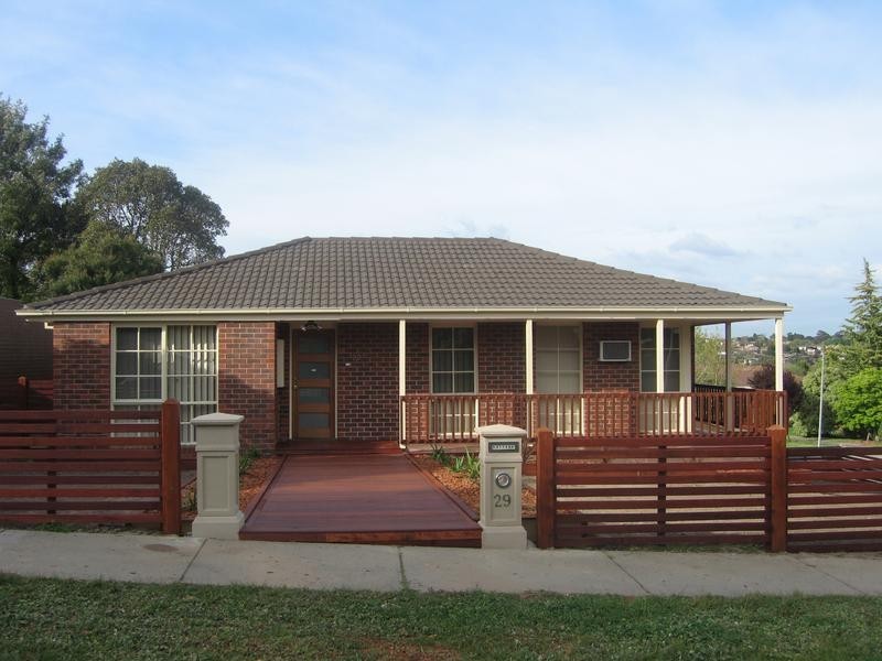 29 Robert Molyneux, Endeavour Hills VIC 3802