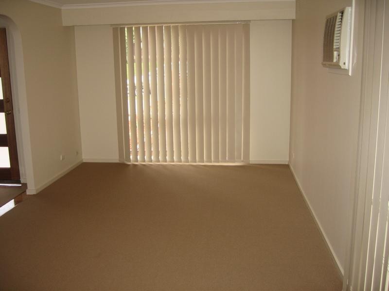 29 Robert Molyneux, Endeavour Hills VIC 3802