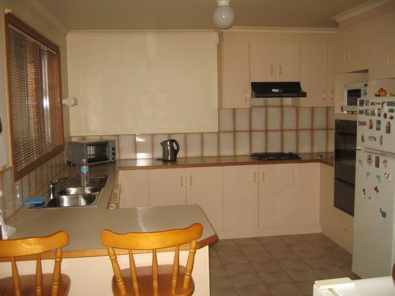 1/24 Carlisle Avenue, Hallam VIC 3803