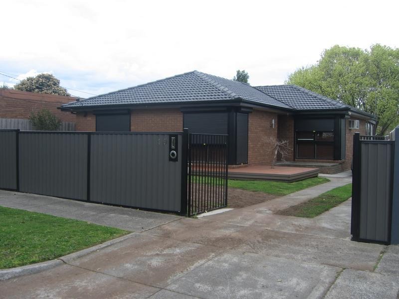19 Pamir Street, Dandenong North VIC 3175