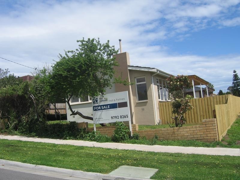 59 Charles Avenue, Hallam VIC 3803