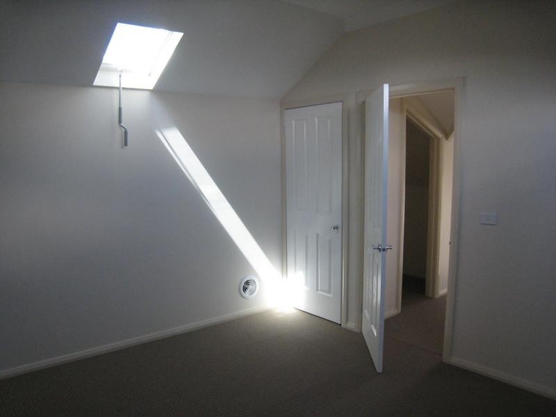 2&3/27 Louis Street, Doveton VIC 3177