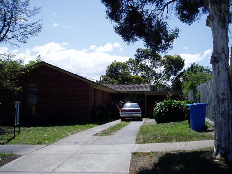 4 Reardon Close, Endeavour Hills VIC 3802