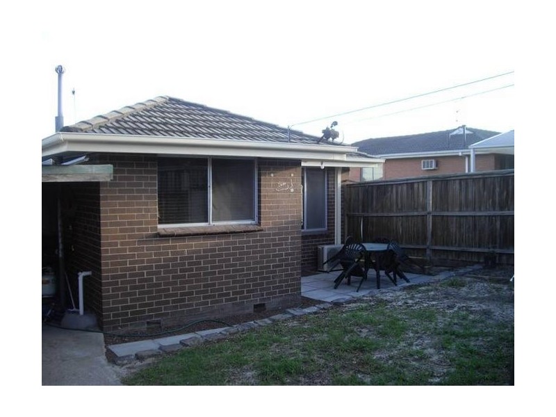 1/14 Samaria Street, Dandenong North VIC 3175