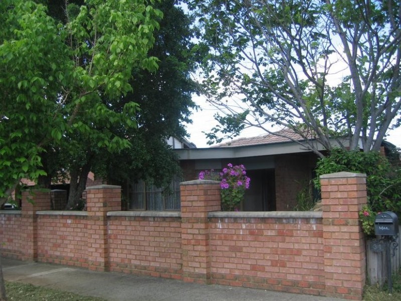 33 George Chudleigh Drive, Hallam VIC 3803