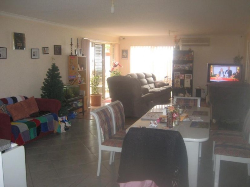 9 Greenlea Grove, Hampton Park VIC 3976