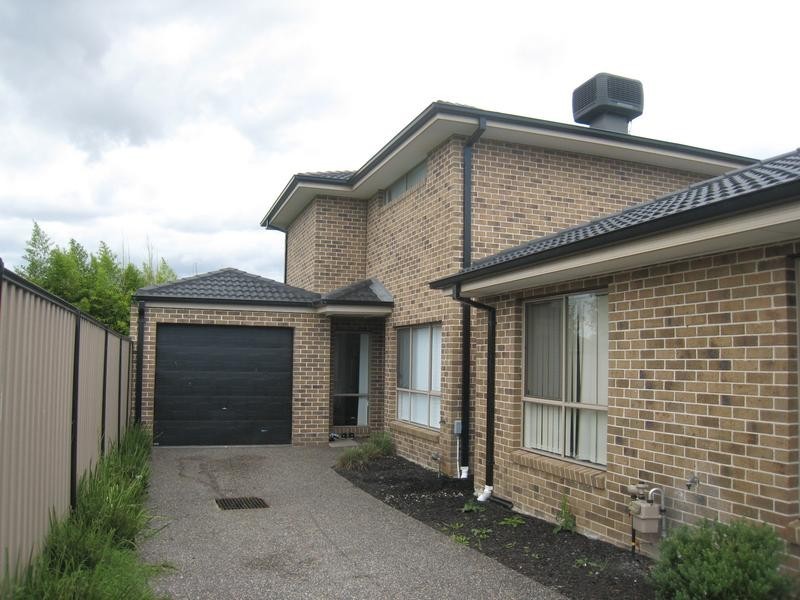 4/2 Canberra Avenue, Dandenong VIC 3175