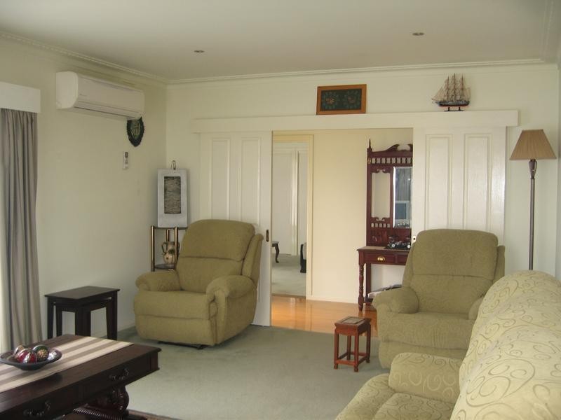 4 Rebecca Mac, Hallam VIC 3803