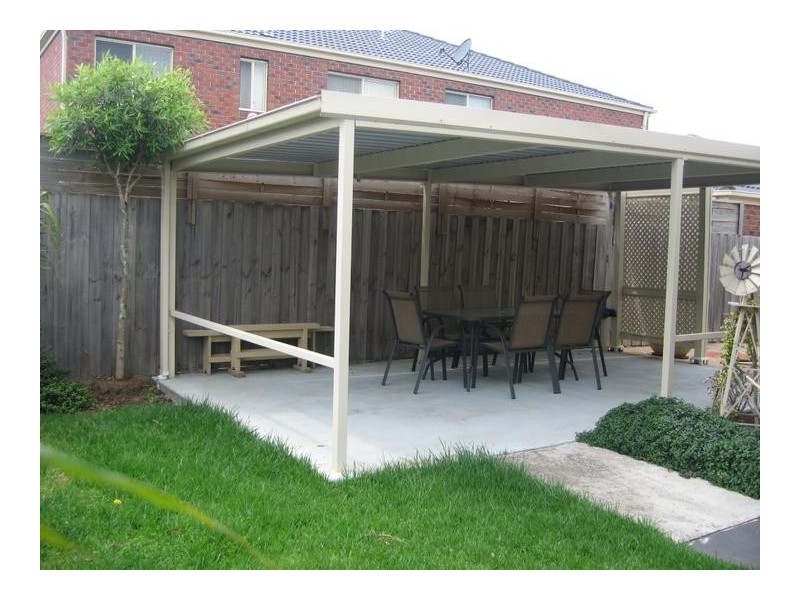 4 Rebecca Mac, Hallam VIC 3803