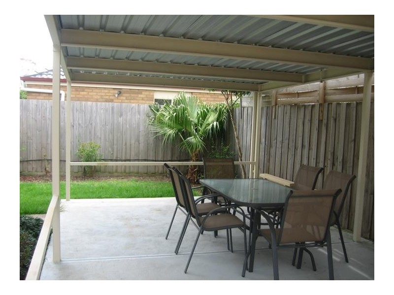 4 Rebecca Mac, Hallam VIC 3803