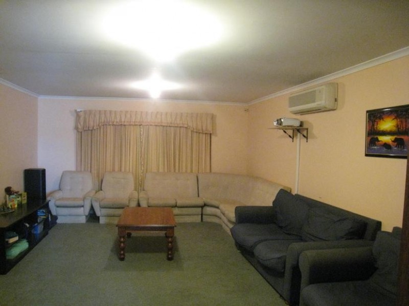 39 Rowan Drive, Doveton VIC 3177