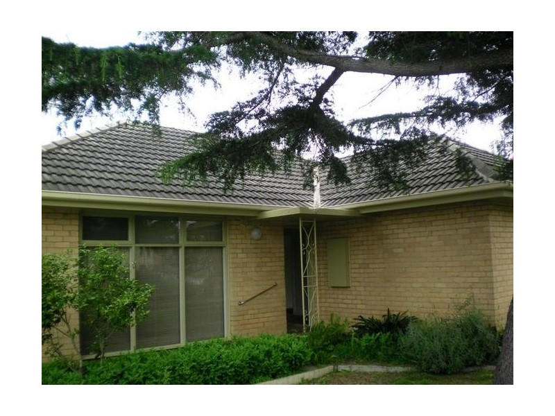 35 Bevis Street, Mulgrave VIC 3170