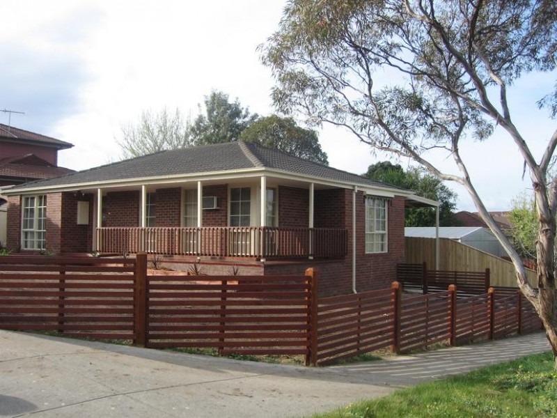 29 Robert Molyneux Avenue, Endeavour Hills VIC 3802
