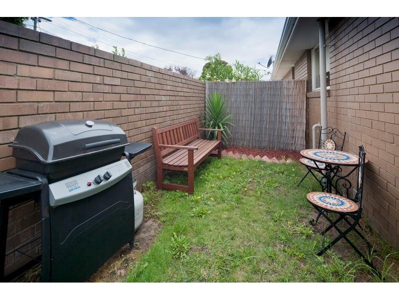 5/6 Leonard Street, Dandenong VIC 3175