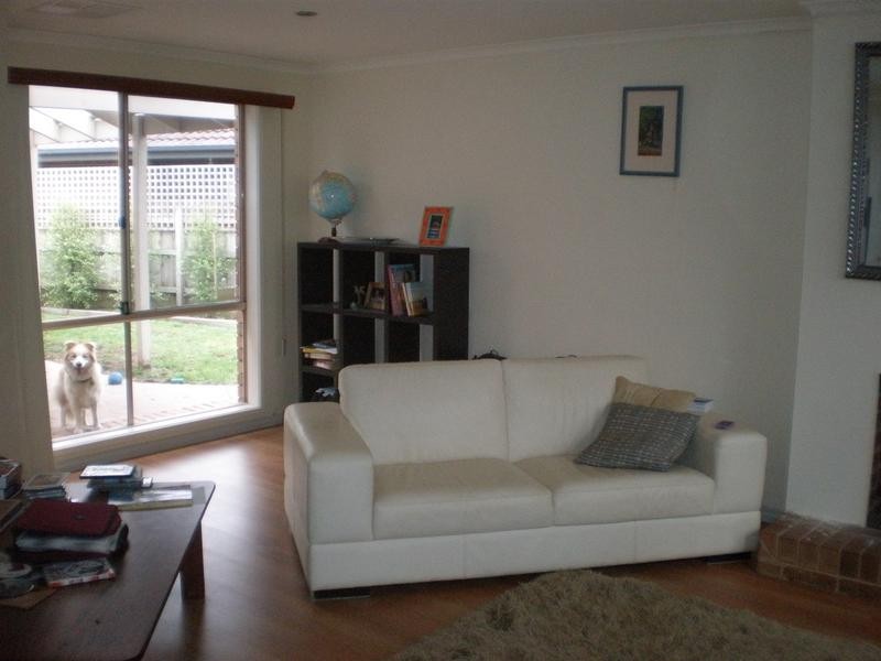 27 Coolong Street, Berwick VIC 3806