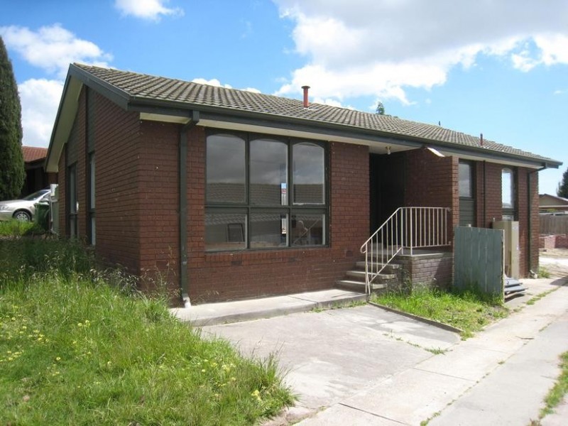 1/11 Lachlan Drive, Endeavour Hills VIC 3802