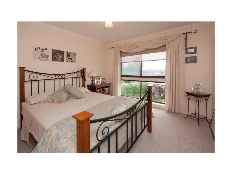 23 Exell Drive, Dandenong North VIC 3175