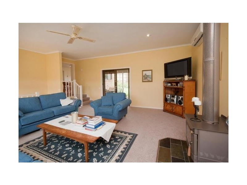 23 Exell Drive, Dandenong North VIC 3175