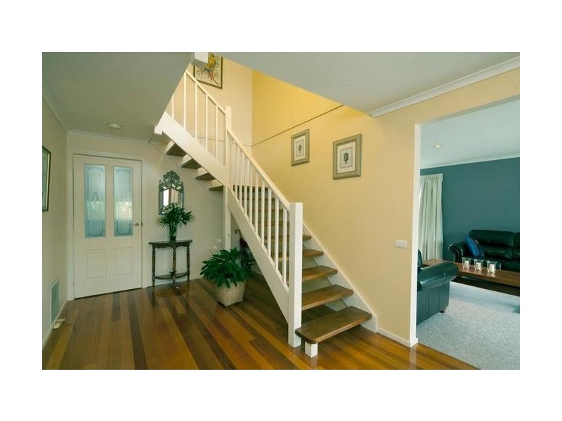 23 Exell Drive, Dandenong North VIC 3175