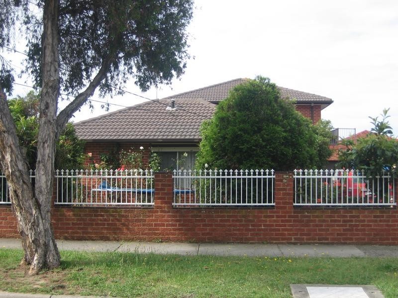 8 Koonung Street, Dandenong North VIC 3175