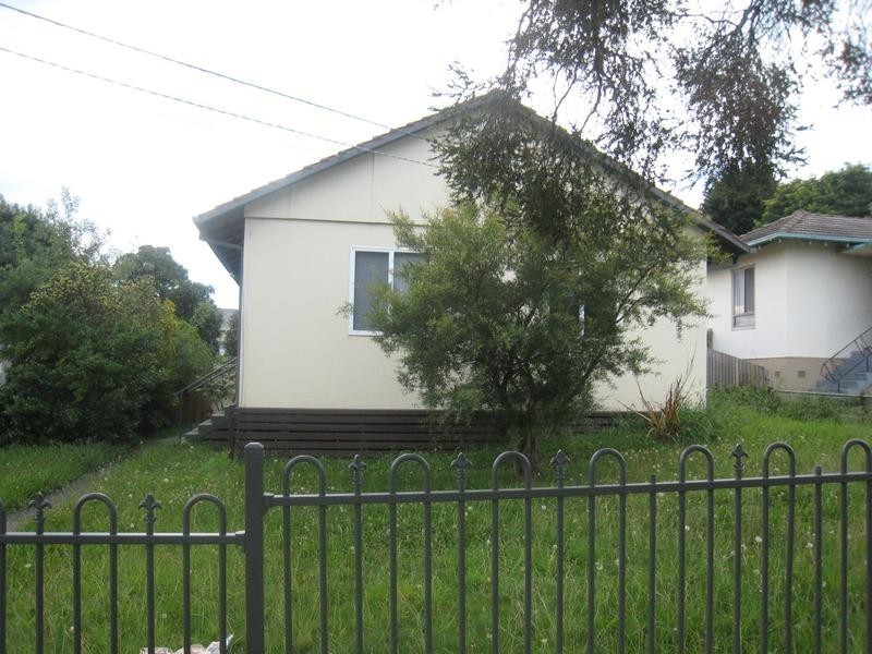 9 Hawthorn Road, Doveton VIC 3177