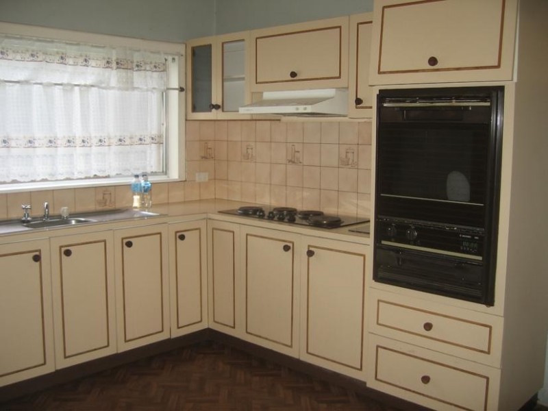 26 Gladstone Road, Dandenong VIC 3175