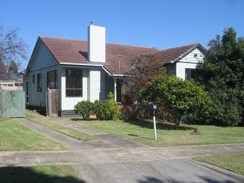 12 Rylands Road, Dandenong VIC 3175