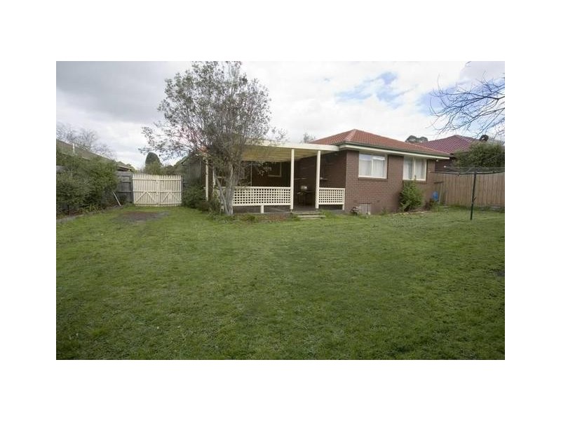 117 Rawdon Hill Drive, Dandenong North VIC 3175